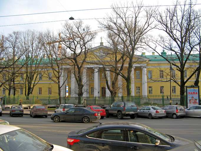 Главное здание Мариинской больницы)